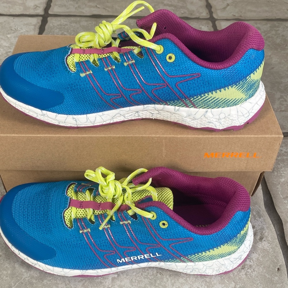 Merrell Big Kids Moab Flight Low Hiking Shoes  Size 6M  New In Box